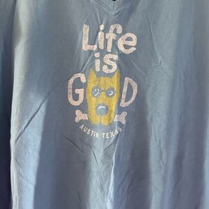 EUC Life Is Good Blueish green V-Neck Tee with Dog Graphic Size-XXL.